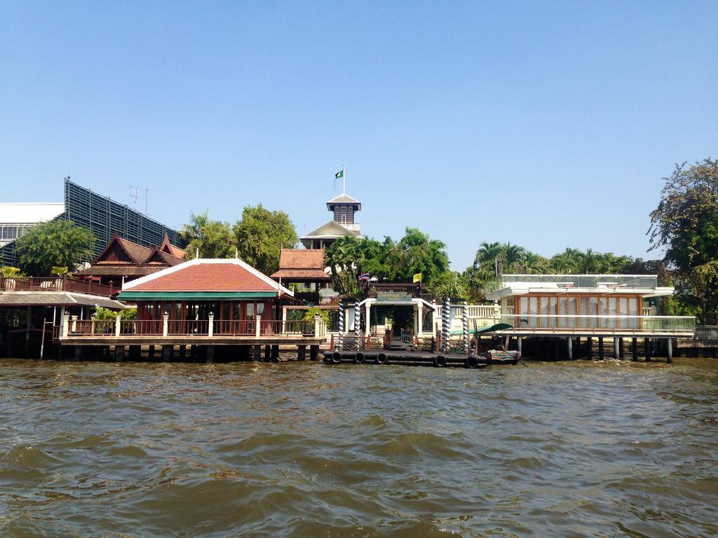 Chakrabongse Villas Bangkok Exterior foto